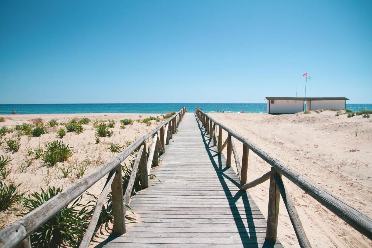 סהרה דה לוס אטונס Hotel Avenida Playa מראה חיצוני תמונה