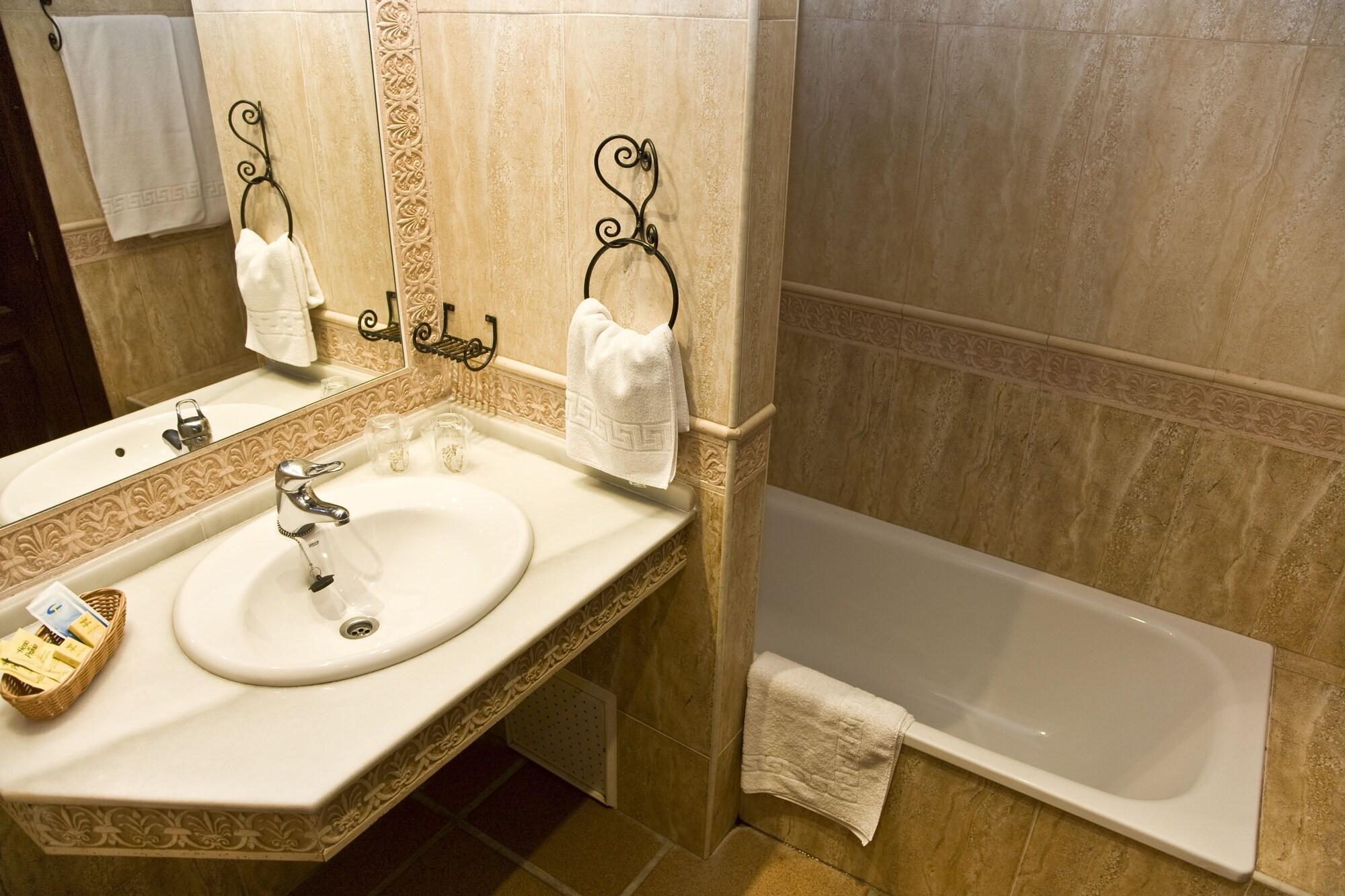 סהרה דה לוס אטונס Hotel Avenida Playa מראה חיצוני תמונה