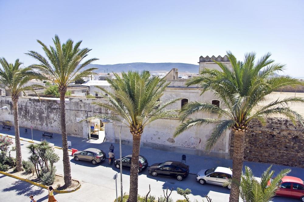 סהרה דה לוס אטונס Hotel Avenida Playa מראה חיצוני תמונה